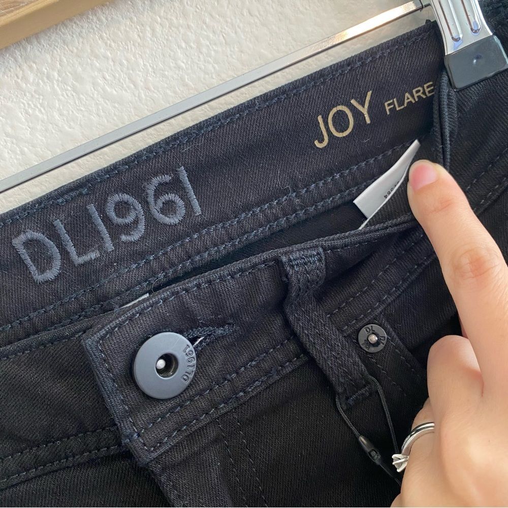NWT DL1961 Joy Flare Jeans Hail Black DLX Hybrid Size 26 - Picture 7 of 16